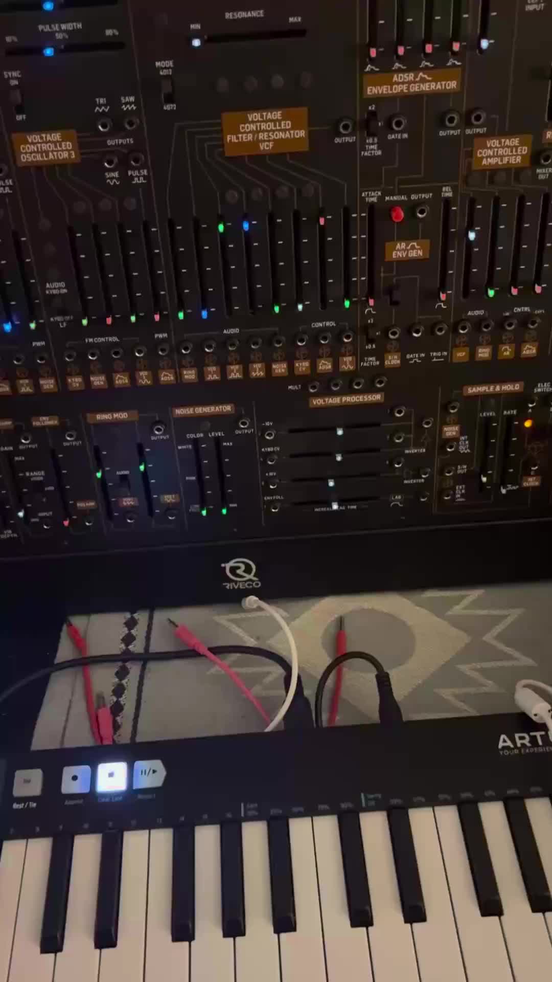 My first hardware synth with real patch cables, y’all (here’s me practicing with just the internal routing)