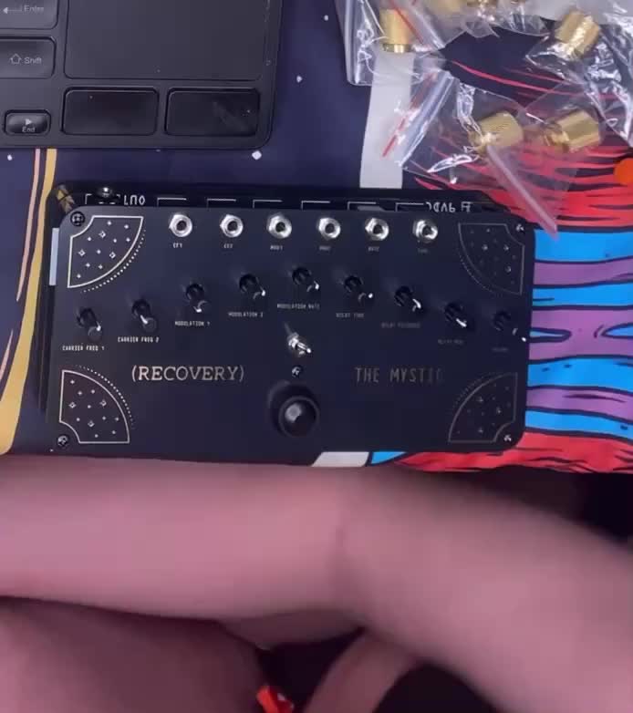 Other therepeutic synth nonsense: Recovery Mystic gets gold knobs.