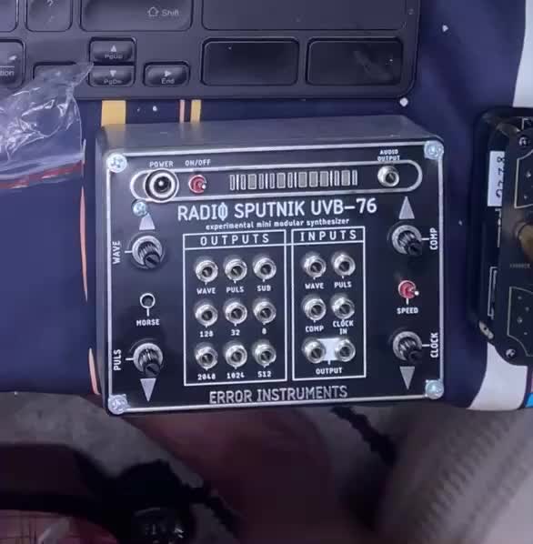 Adding blue knobs to the uvb-76